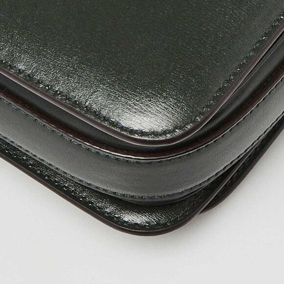 Yves Saint Laurent Green Smooth Leather Le 61 Framed Small Saddle Bag - Picture 7 of 12